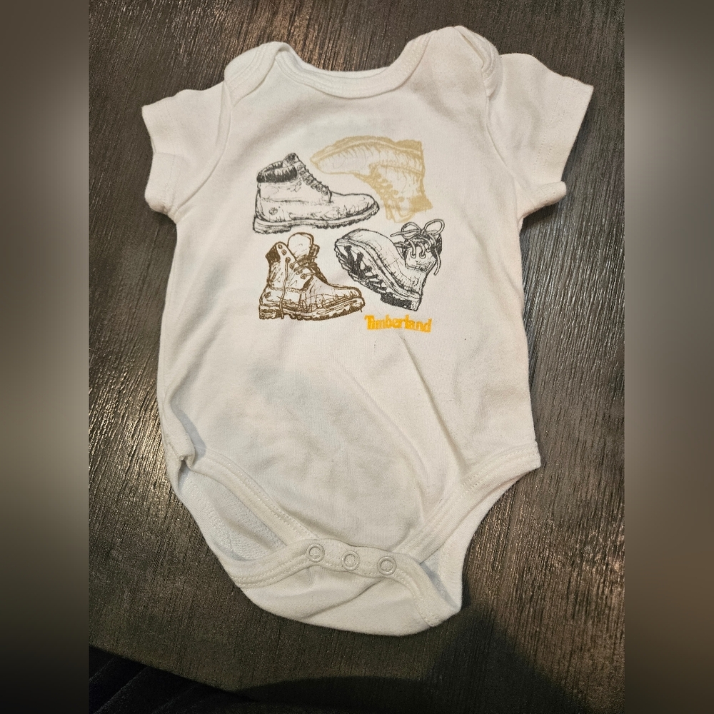 TIMBERLAND ONESIE